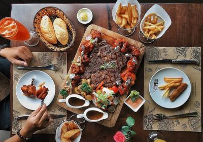 Bò Bít Tết Gia Vị Hàn Quốc với Sốt Gừng Gạo Lứt Việt Nam